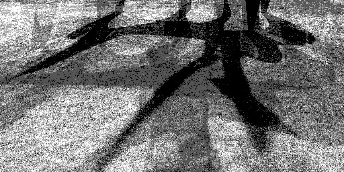 Martial shadow silhouette cast by Alexander Calder’s sculpture in Hanover, seen by Hans Kahlmopz for SCULP TOUR